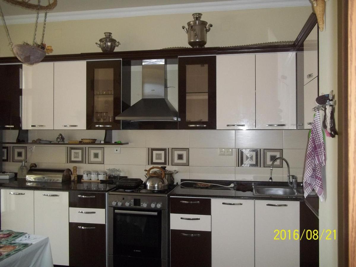 Apartment On Lermontova Batumi Exteriér fotografie