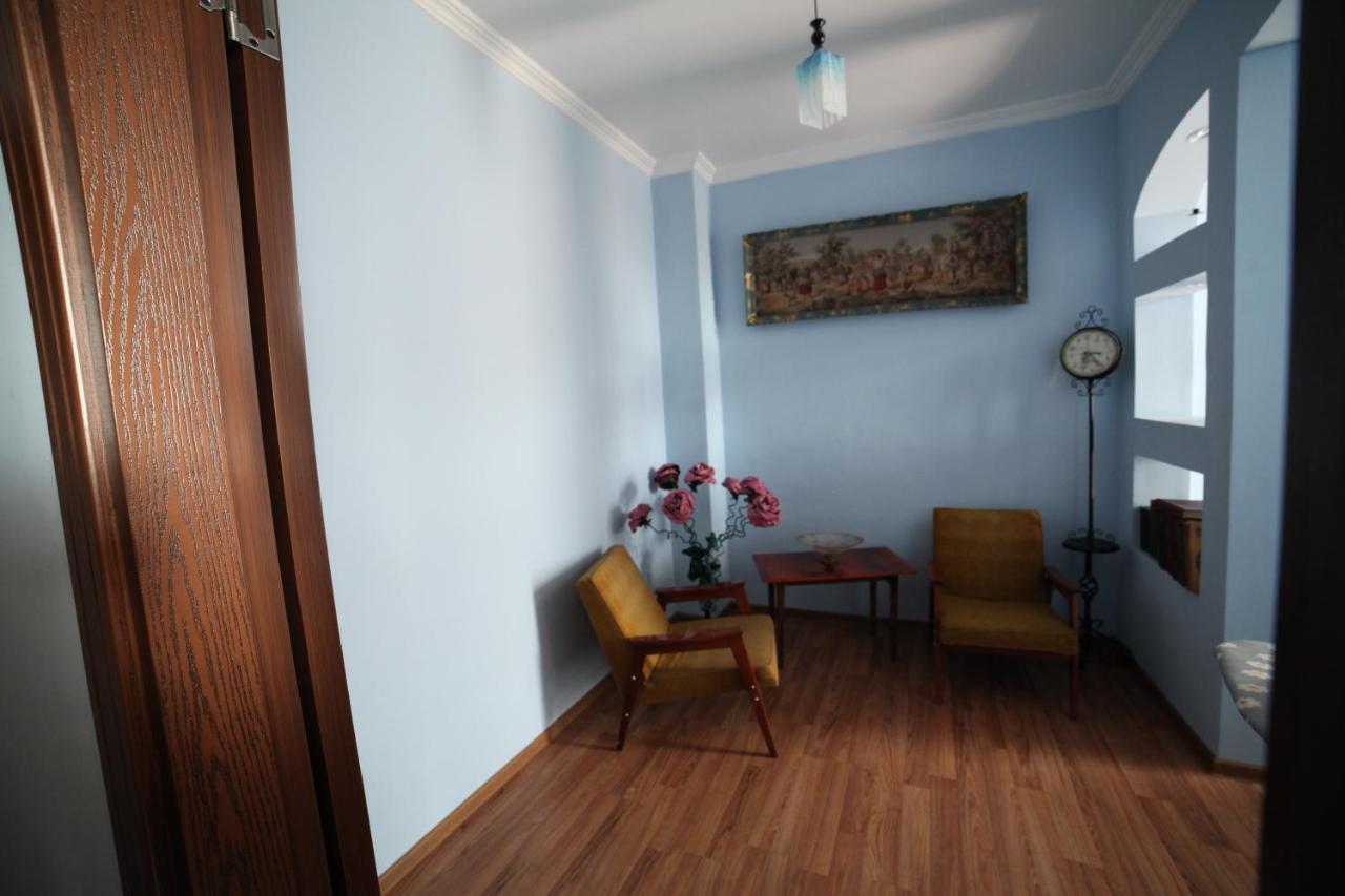 Apartment On Lermontova Batumi Exteriér fotografie