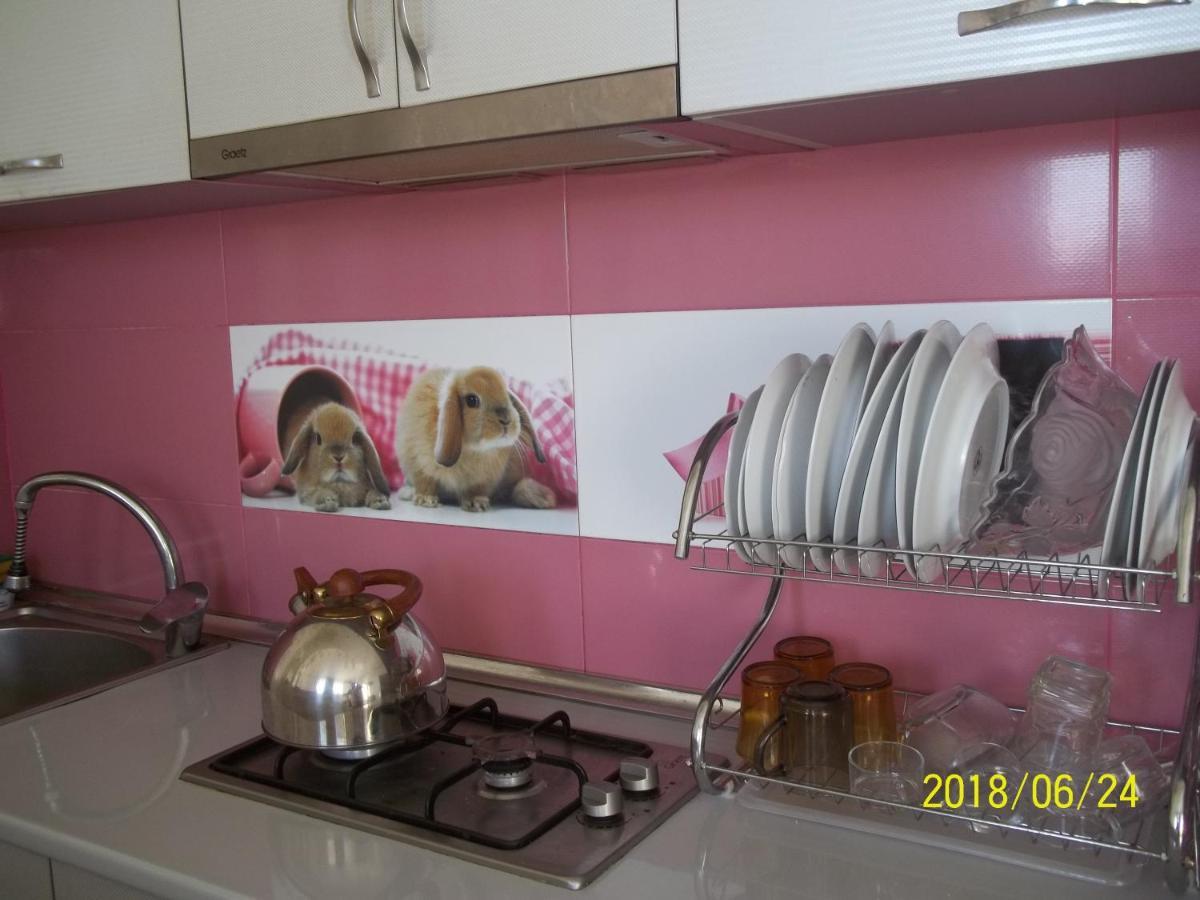 Apartment On Lermontova Batumi Exteriér fotografie
